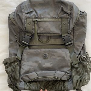 Lululemon CAMO backpack